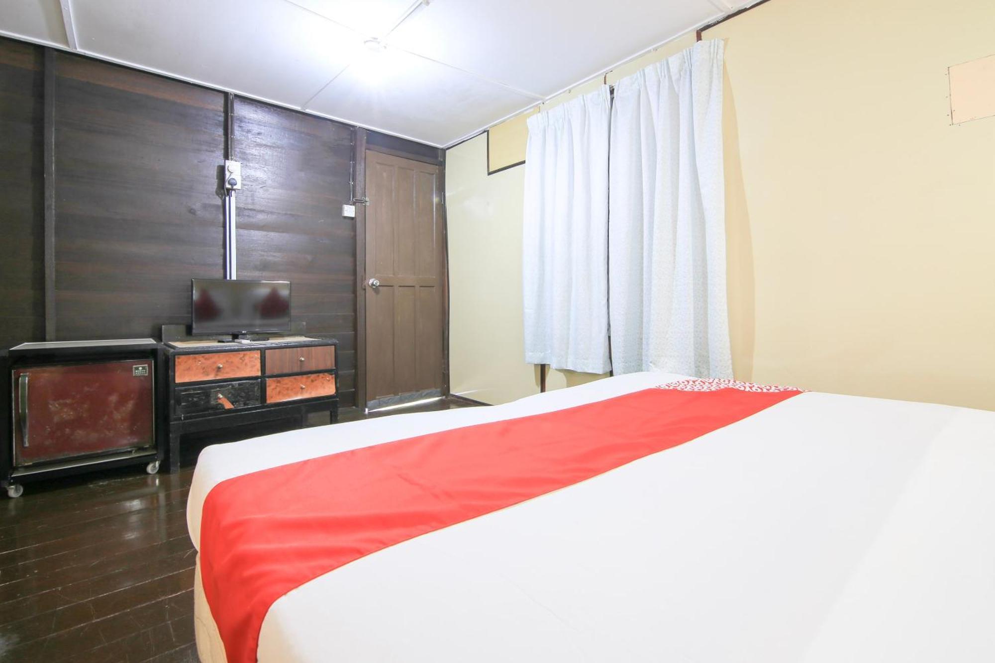 קמפונג טלוק ניפה Ombak Inn Chalet מראה חיצוני תמונה